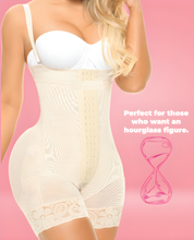 Load image into Gallery viewer, Ann Michell Magic line for enhanced buttocks and ultra waist – view 10