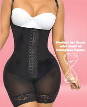 Load image into Gallery viewer, Ann Michell Fantastic line for enhanced buttocks and ultra waist. 1531 – view 10