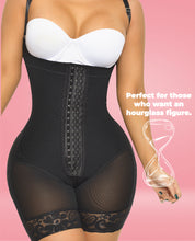 Load image into Gallery viewer, Fantastic line for enhanced buttocks and ultra waist. 1531