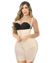 Load image into Gallery viewer, Hourglass figure with a small waist and two sizes larger in the hips. Half Leg